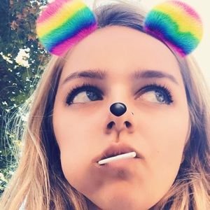 Meet your Posher, Abby